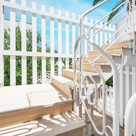 Villa Anna By Rentbeat *